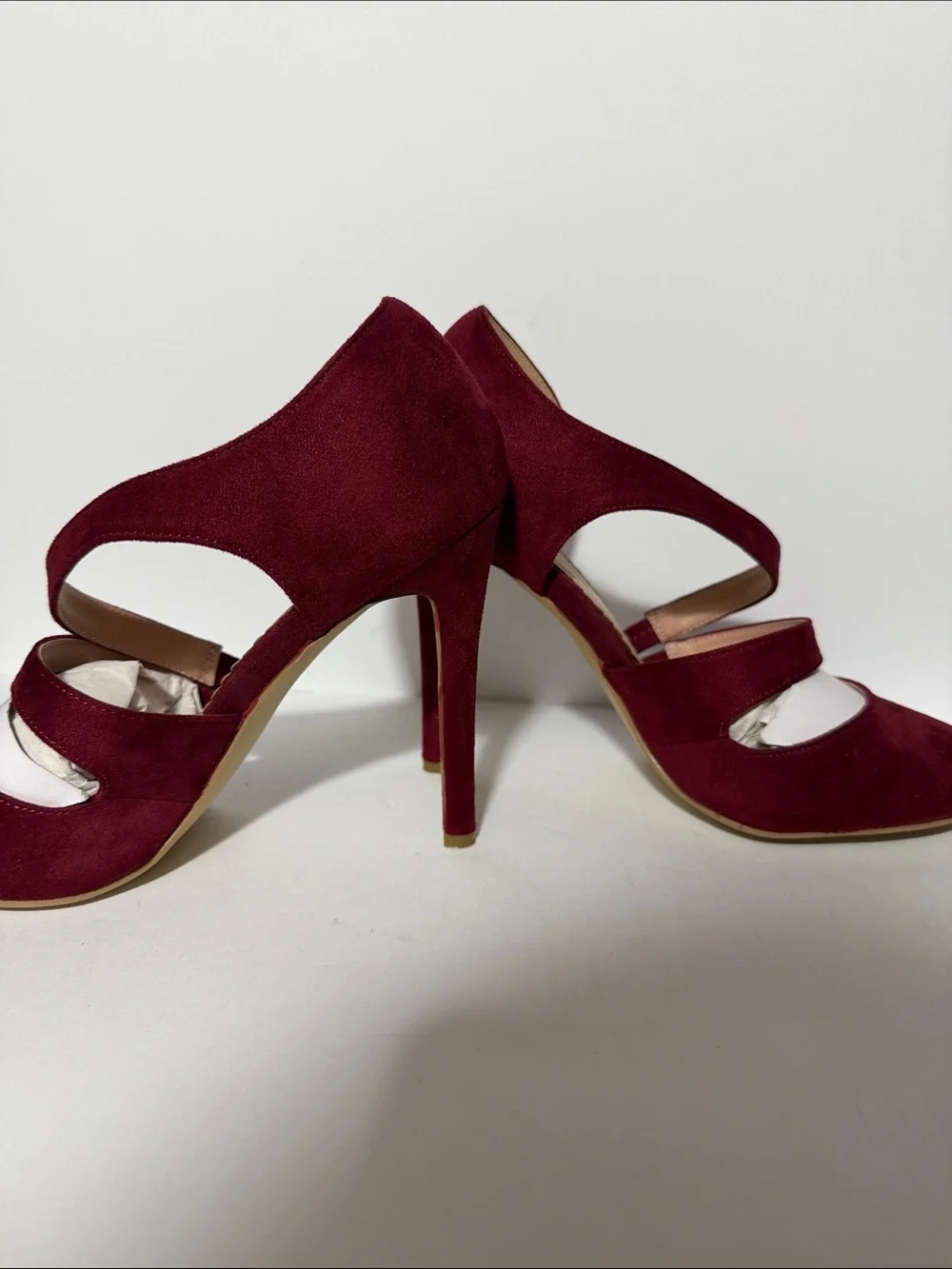 Women’s Burgundy and White Cross-Strap Heels